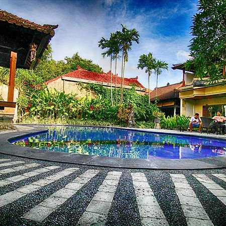 Paradiso Beach Inn Kuta  Exterior photo